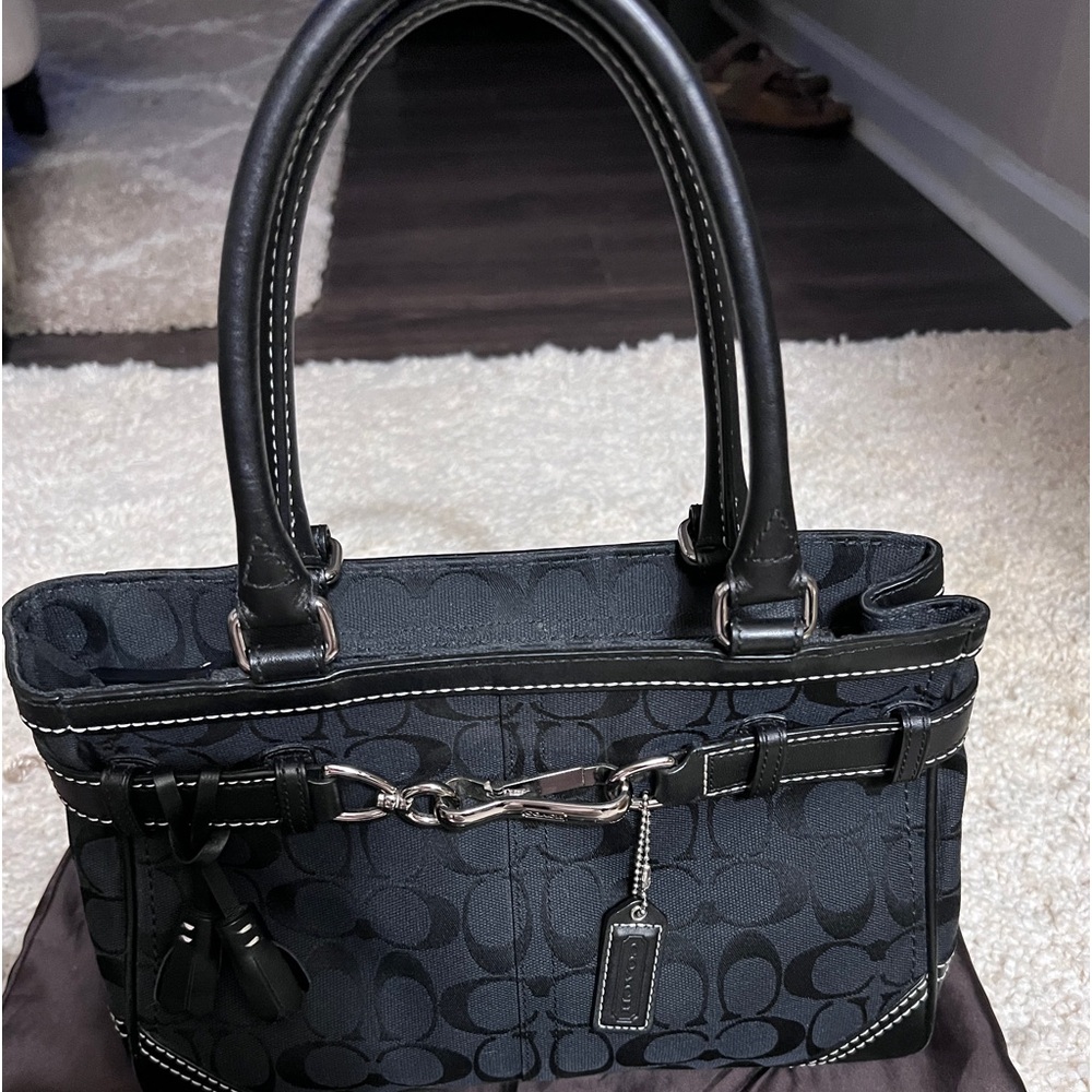 Authentic Coach Mini Hampton - image 2